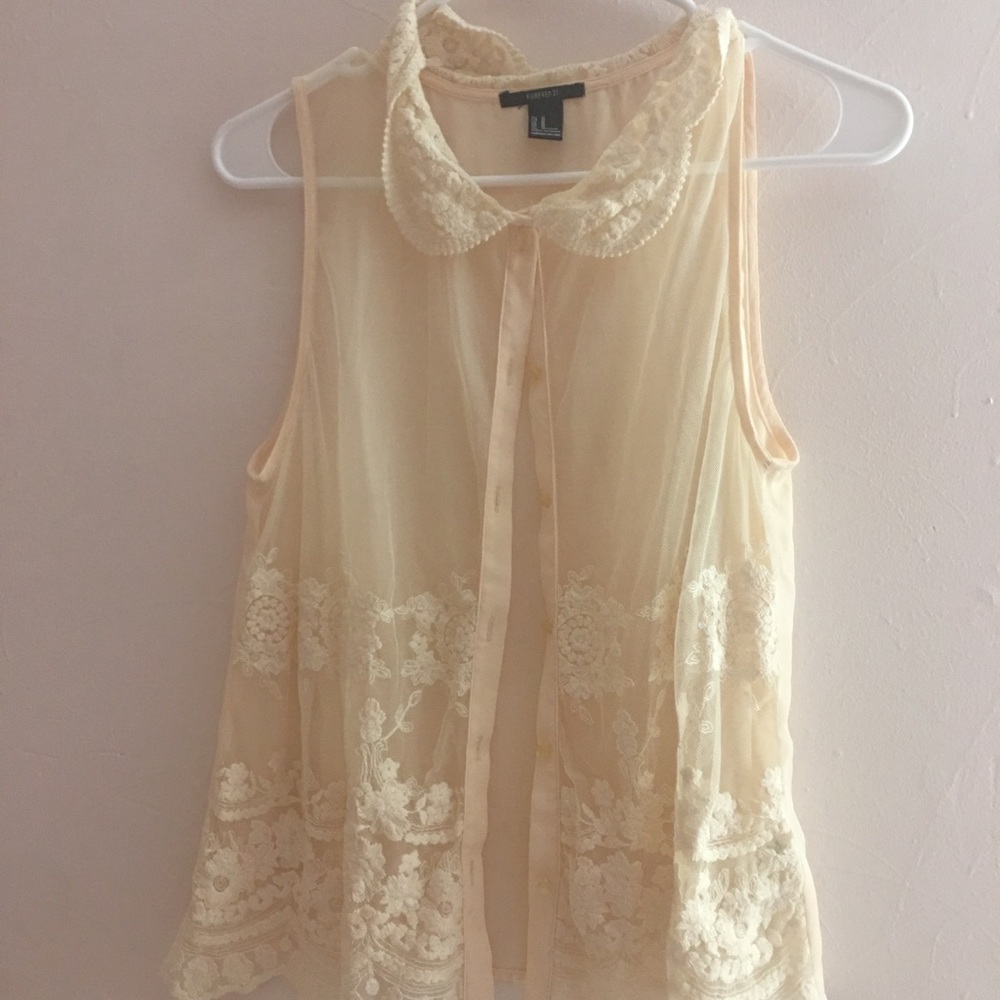 SOLD✅Woman’s top